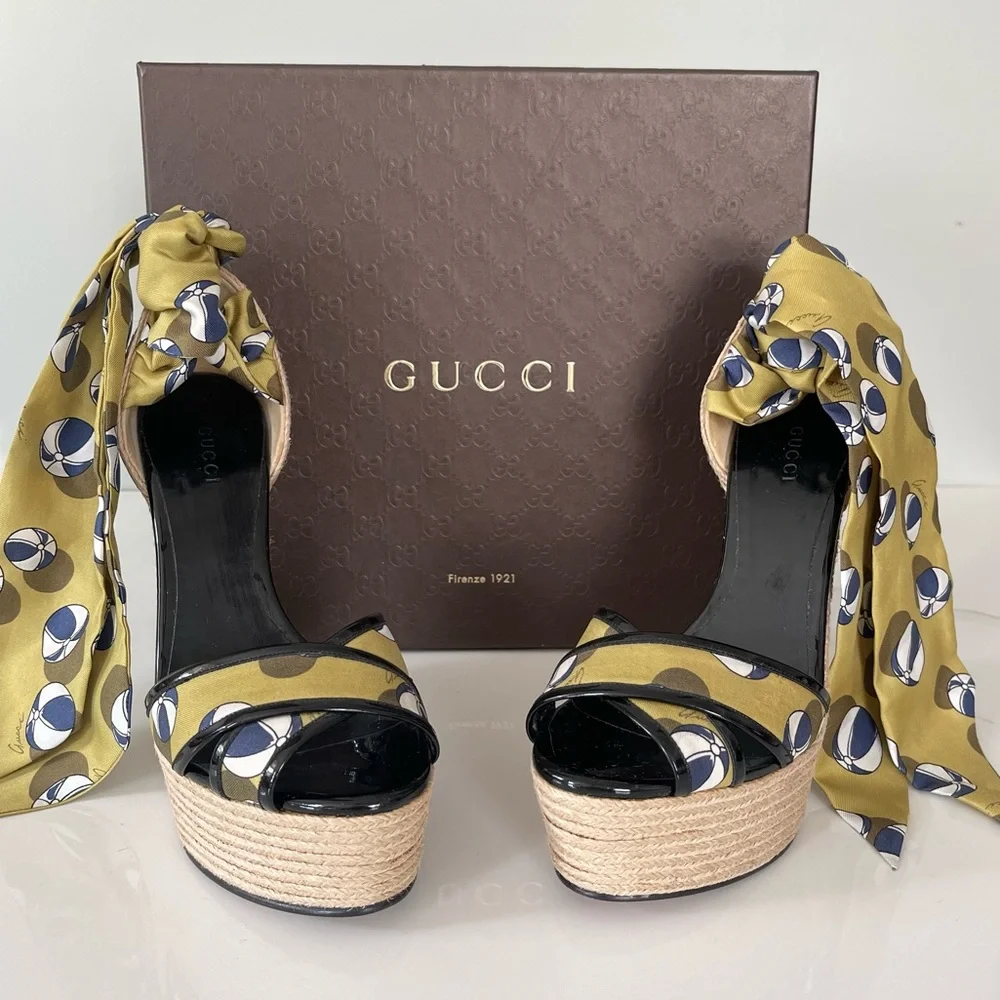 AUTHENTIC GUCCI RESORT COLLECTION WEDGES